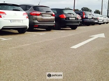 Parking Pista Sevilla imagen 1